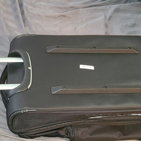30" long High Sierra rolling suitcase - Picture 7 of 7